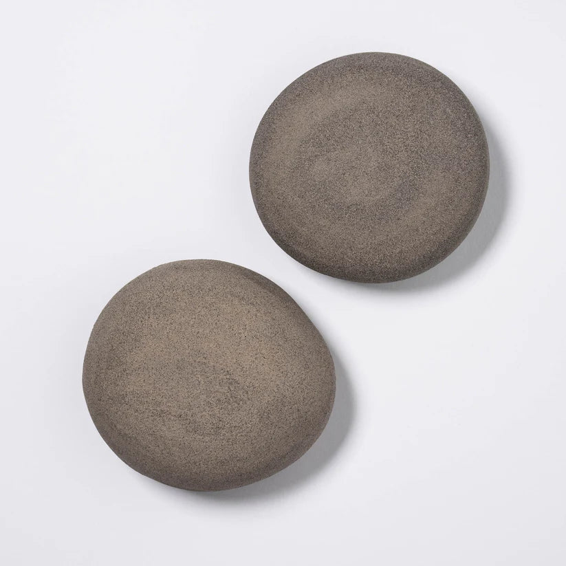 STONE pedestal